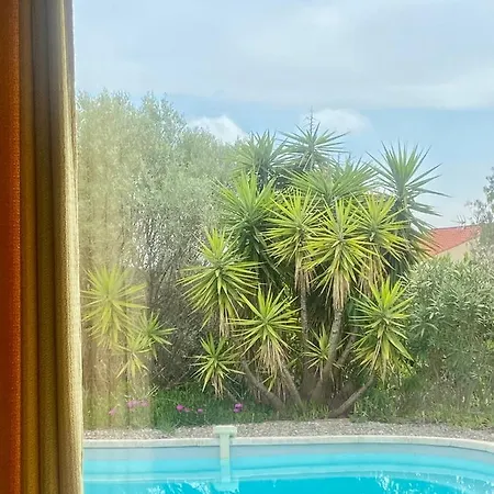 Jolie Avec Piscine 8 Couchages 别墅