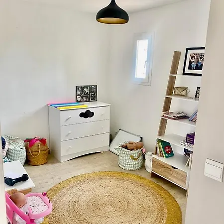 Jolie Avec Piscine 8 Couchages 别墅 Fréjus